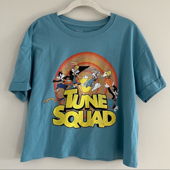 Space Jam A New Legacy Women’s Large Tune Squad Graphic Tee Crop Top - Picture 1 of 3